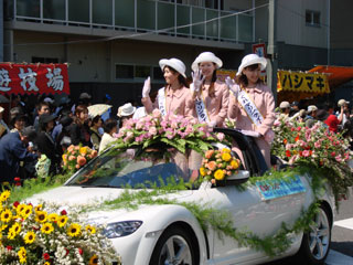 2007minato_02.jpg (32997 �o�C�g)