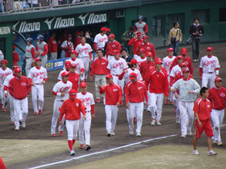 carp0304_23.jpg (32333 �o�C�g)