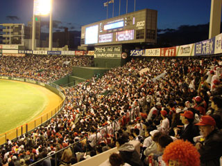 carp0403_02.jpg (35962 �o�C�g)