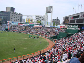 carp0430_01.jpg (29448 �o�C�g)