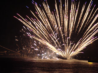 hanabi2007_33.jpg (30454 �o�C�g)