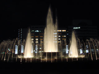 dre2007_05.jpg (14571 �o�C�g)